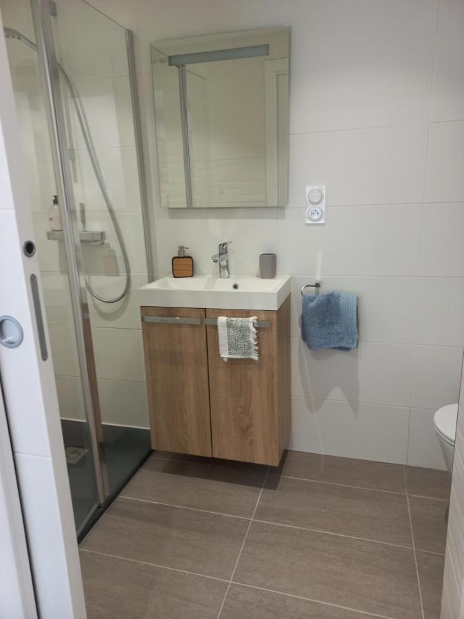 La Casa Bed&Breakfast Entree Independante 26M2 Calme Proche De Tout Wifi Parking Prive Jardin Terrasse ยูร์รูญ ภายนอก รูปภาพ